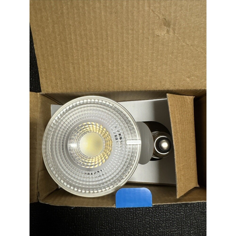 Energetic LED BR30 Flood Light Bulbs Indoor Daylight 5000K Dimmable 2 Pack New